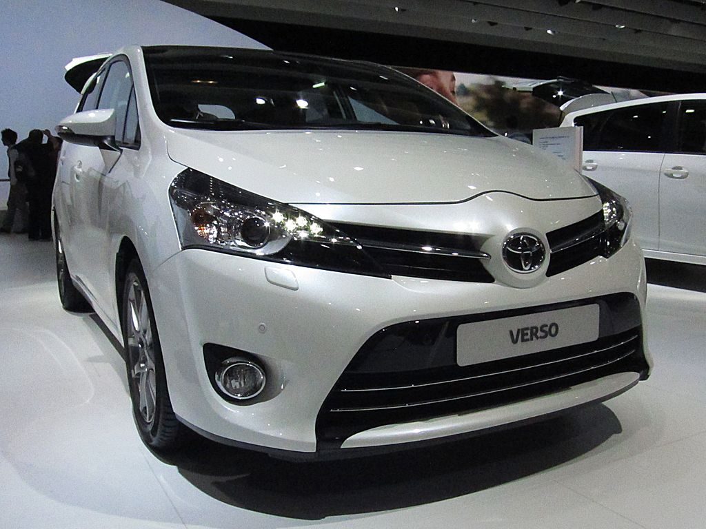 Toyota verso -Auto di Famiglia